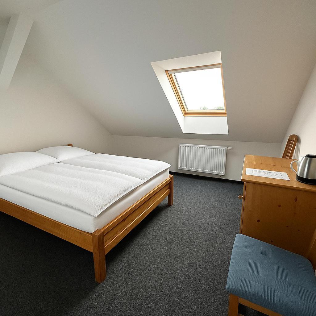 Hotel Joker Obrnice 外观 照片