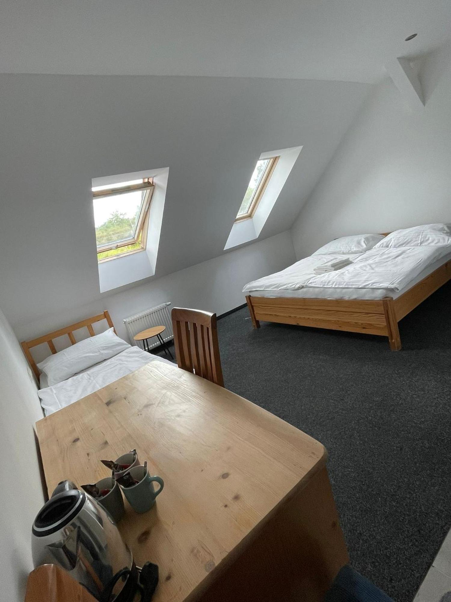 Hotel Joker Obrnice 外观 照片